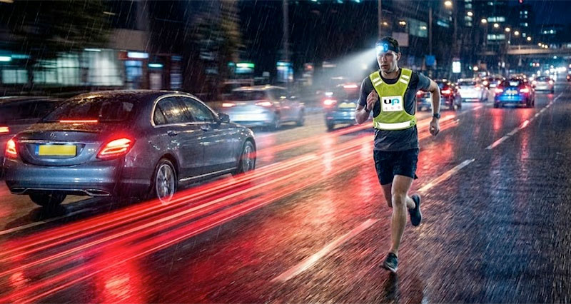 running at night safely